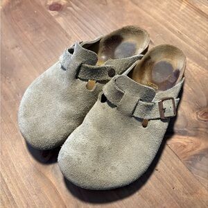 Taupe Suede Birkenstock Boston Shoes - 38 regular